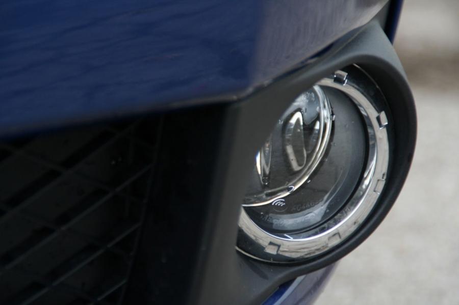  Ford Focus SES Coupe 2008 года  (фото 39 из 44)